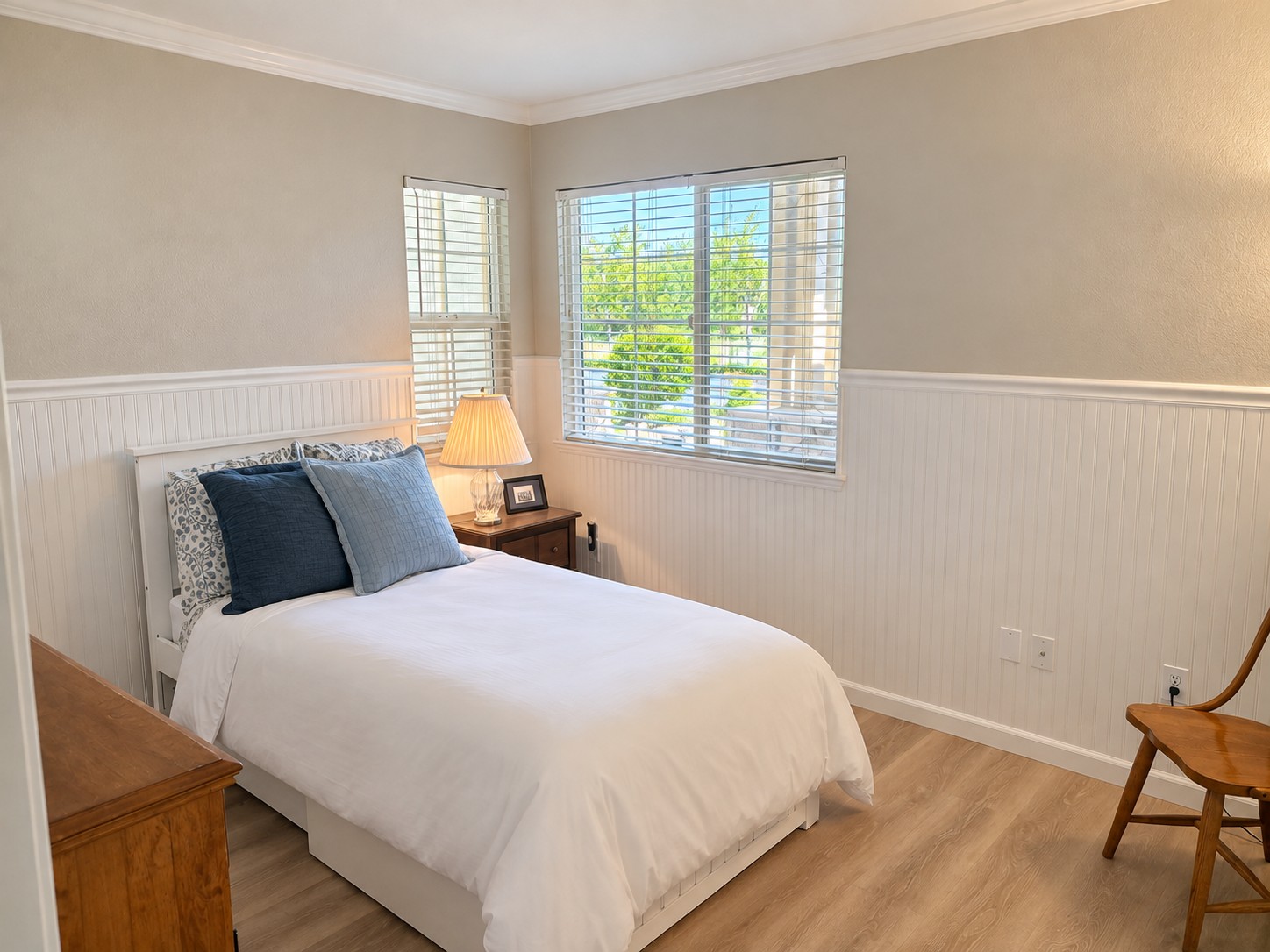 Private resident bedroom at Buena Vista